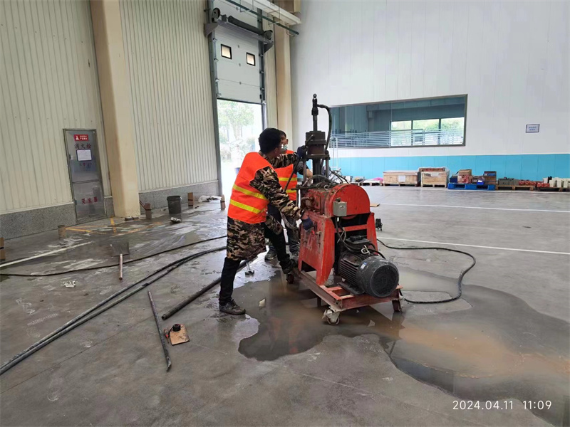 泗阳厂房地面下沉塌陷注浆加固施工